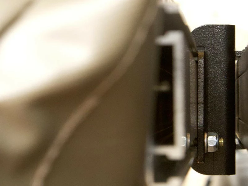 Easy-Out Markisen-Halterung - Von Front Runner 3 Easy-Out Markisen-Halterung - Von Front Runner